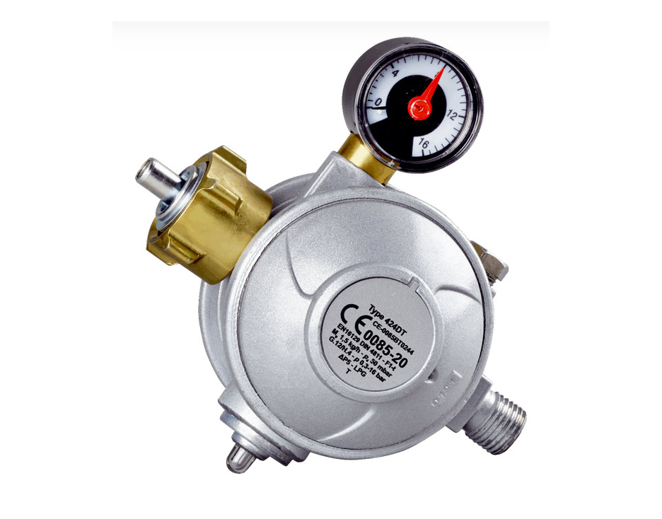 Gas pressure regulator 50 mbar two-stage DR 414